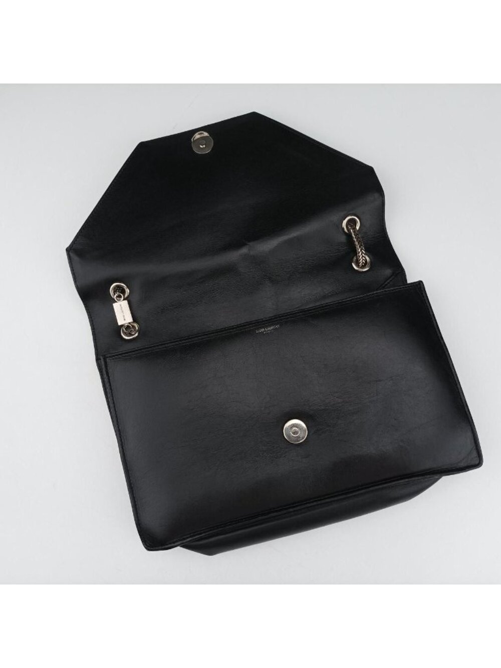 Saint Laurent Betty Black Leather Shoulder - Picture 13 of 15